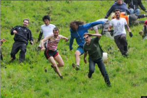 Cheese Rolling Festivali | İngiltere